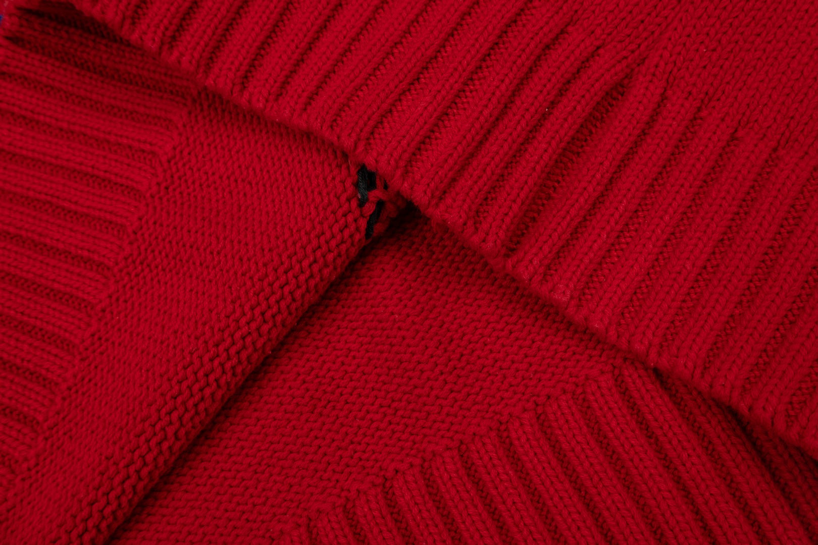 2026 AMI PARIS  New Unisex sweaters THOM TREND