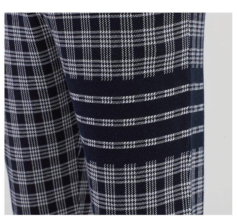 Thom Browne Style Unisex Casual Sweatpants with Signature Four-Bar Detail - Image 6