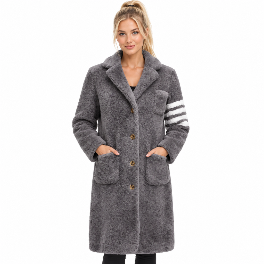 Sheep wool long coat - Model Main Image
