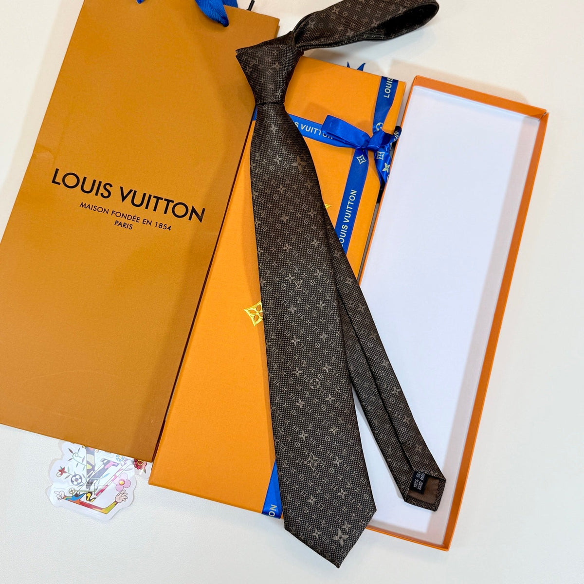 Louis Vuitton Style Men's Monogram Silk Tie - Detail Image 5