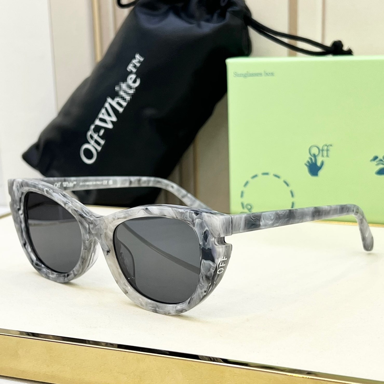 OFF-Whlte Arrow logo sunglasses#097 4-Bar