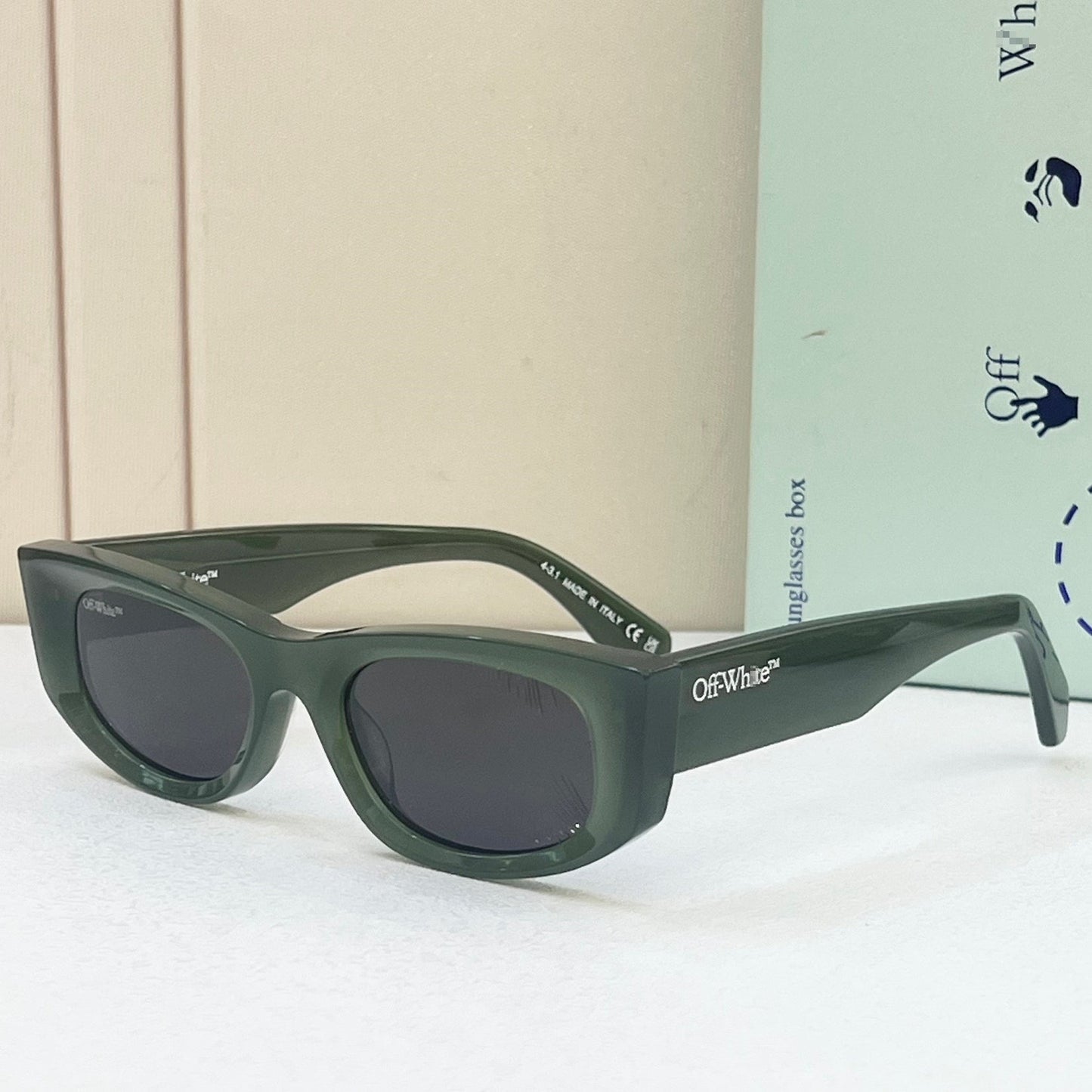 OFF-Whlte Arrow logo sunglasses#090 4-Bar