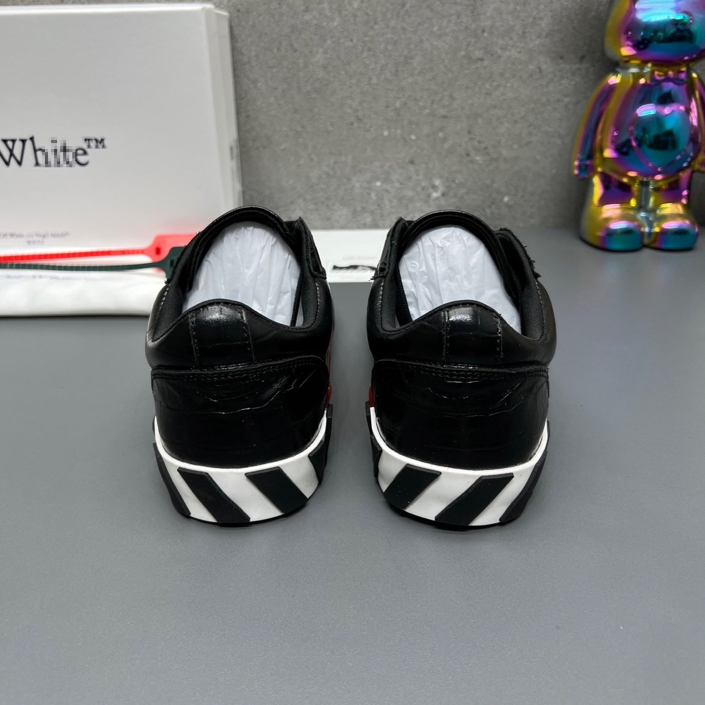 OFF-Whlte Arrow leather sneakers#36 4-Bar