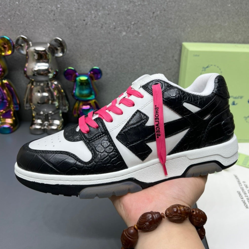 OFF-Whlte Arrow Logo Leather Sneakers #41 4-Bar