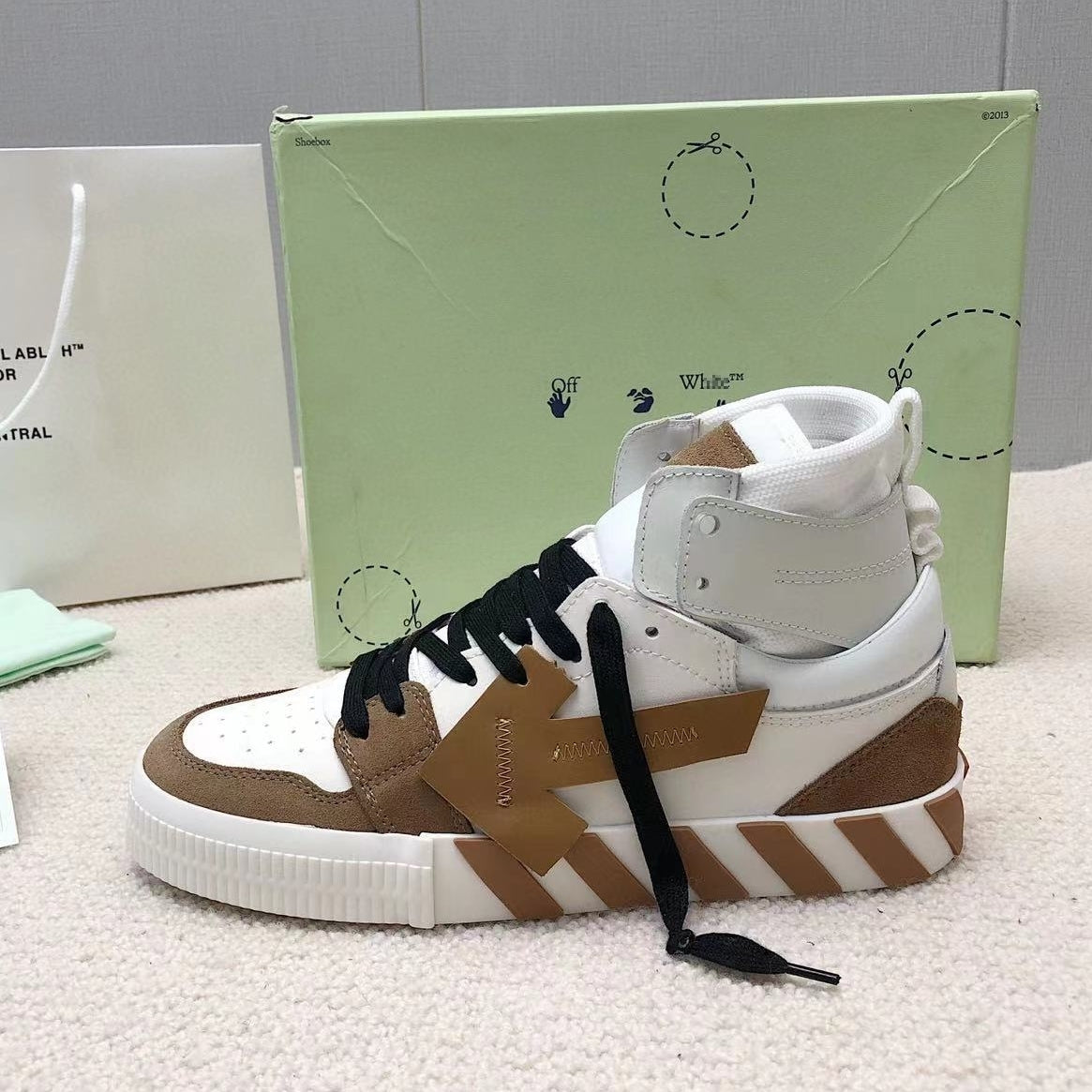 OFF-Whlte sneakers #47 4-Bar