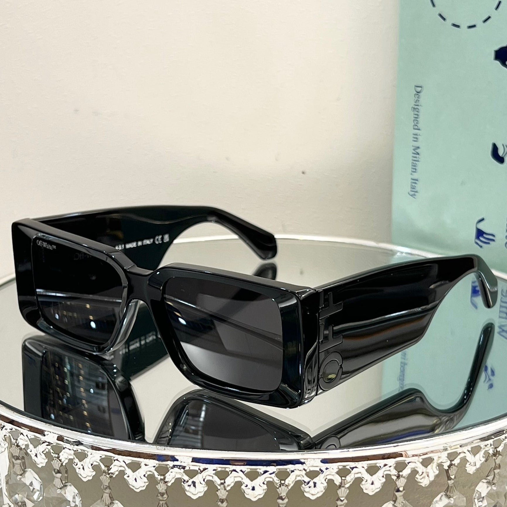 OFF-Whlte Arrow logo sunglasses#097 4-Bar