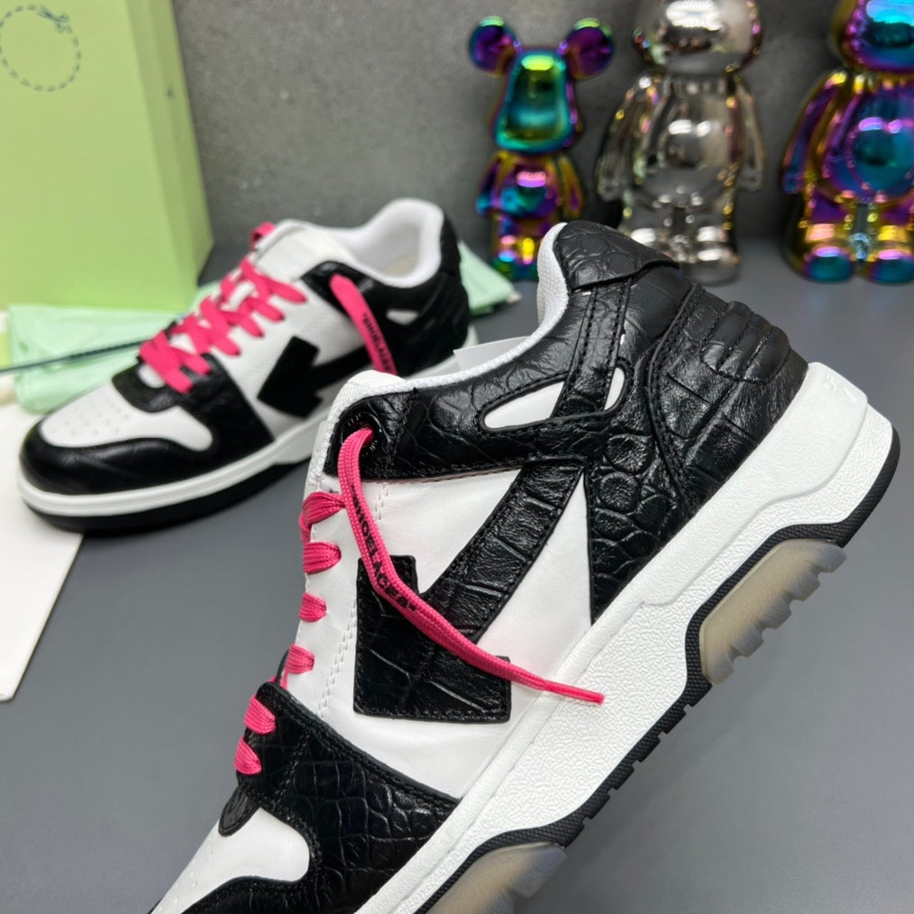 OFF-Whlte Arrow Logo Leather Sneakers #41 4-Bar
