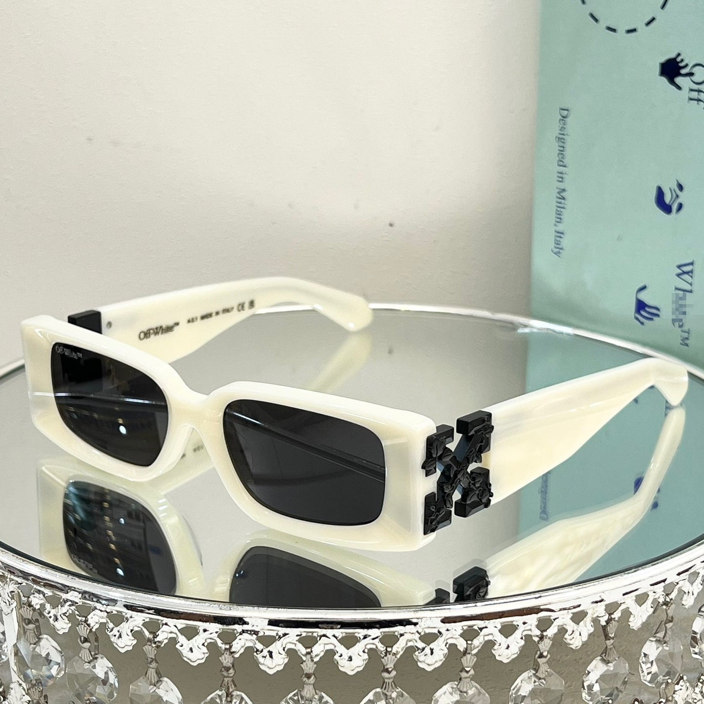 OFF-Whlte Arrow logo sunglasses#098 4-Bar