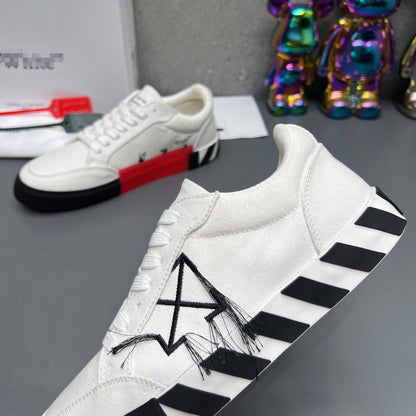 OFF-Whlte Canvas Sneakers#67 4-Bar