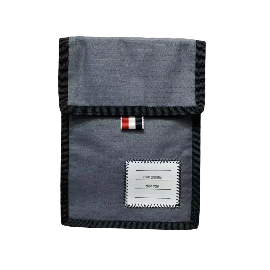 2025 Small mobile phone bag THOM TREND