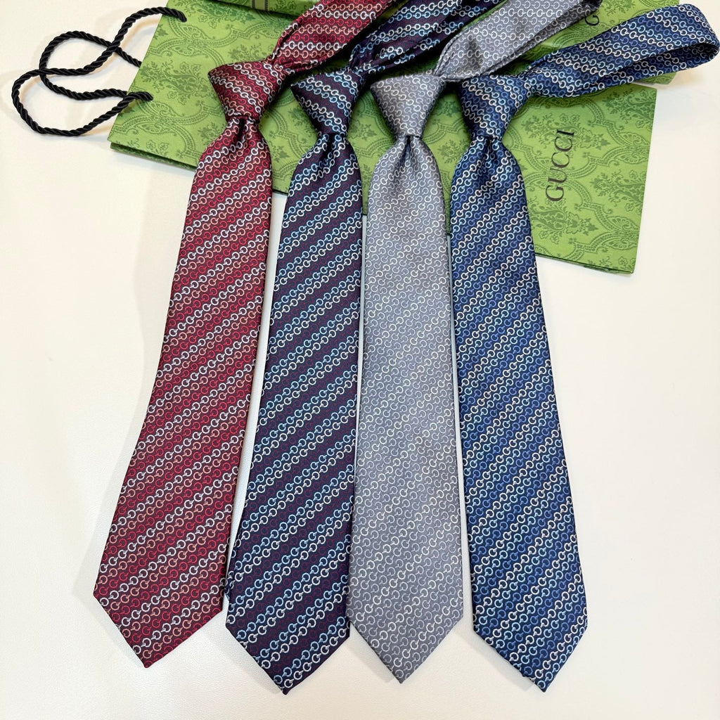 Gucci Style Men's Chain Stripe Jacquard Silk Tie - Detail Image 6