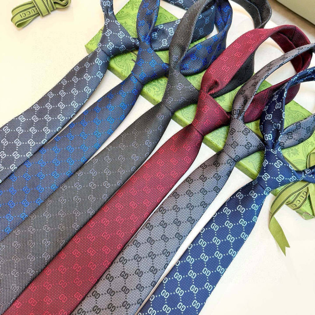 Gucci Style Men's GG Monogram Silk Tie - Detail Image 9