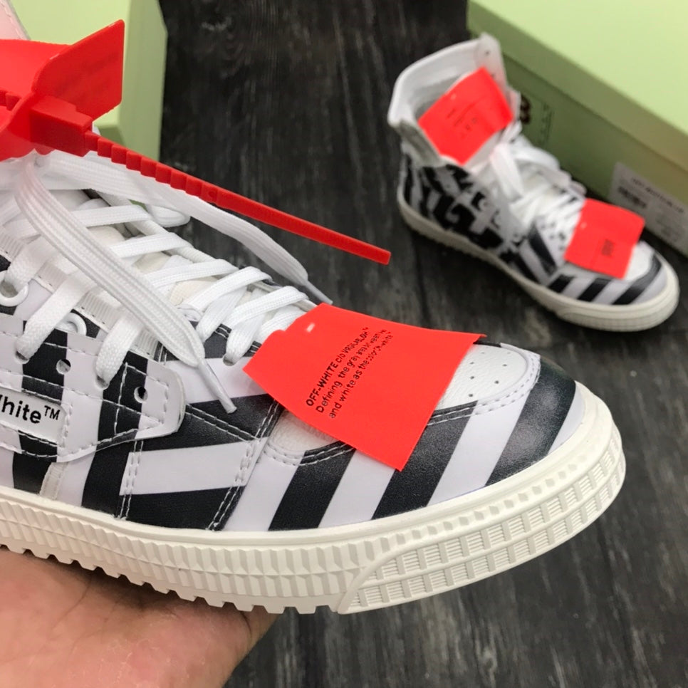 OFF-Whlte Arrow Logo Leather Sneakers #43 4-Bar