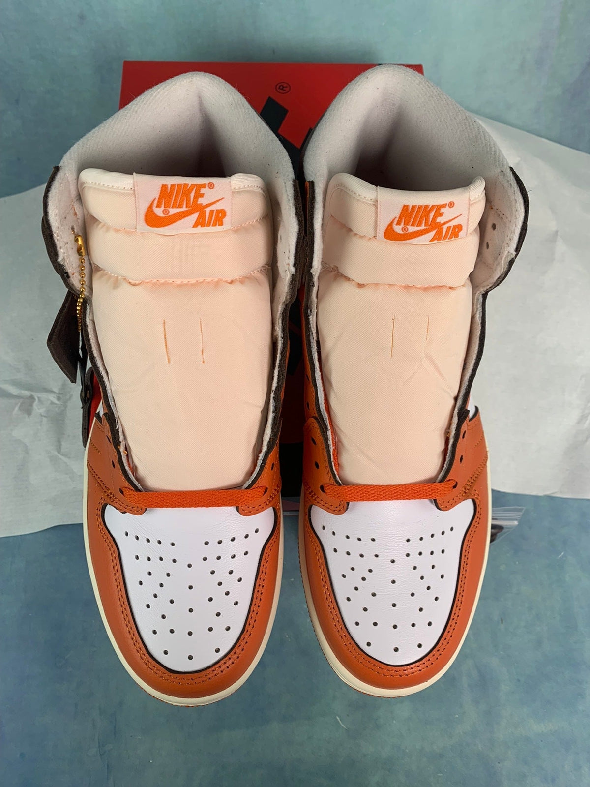 Air Jordan 1 High White-Orange Unisex Sneakers detail view 4