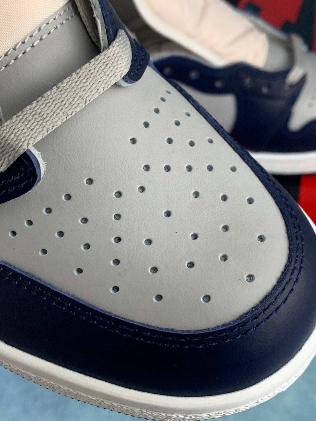 Air Jordan 1 High - Unisex Sneakers Style 24 detail view 6