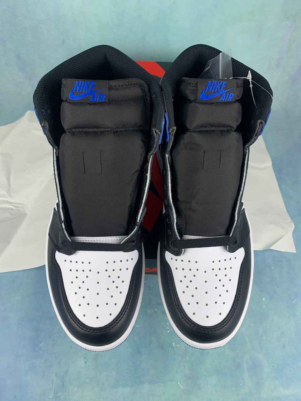 Air Jordan 1 High - Unisex Sneakers Style 09 detail view 4
