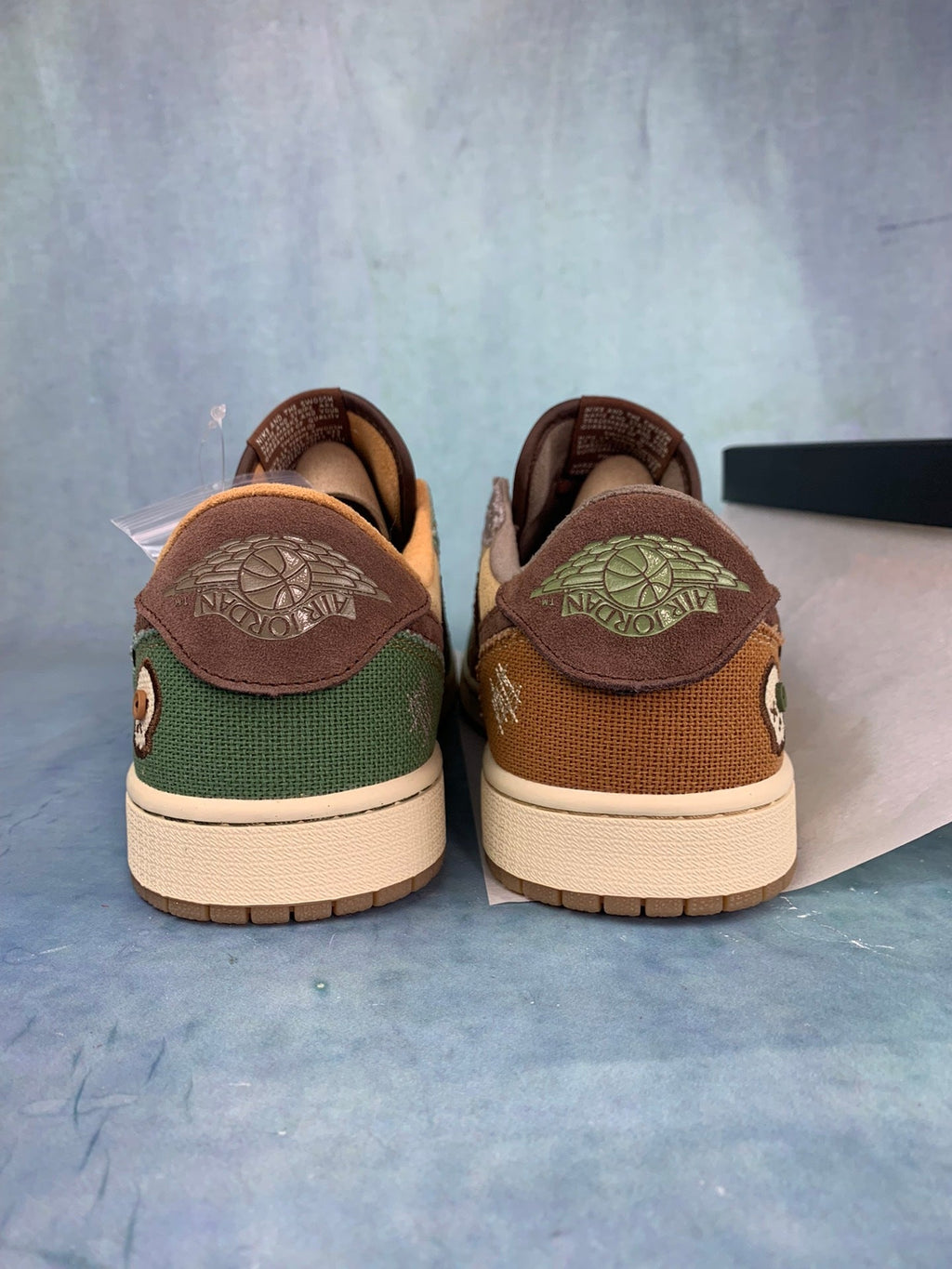Air Jordan 1 Low Brown Voodoo Doll Unisex Sneakers DZ7292-200 detail view 6