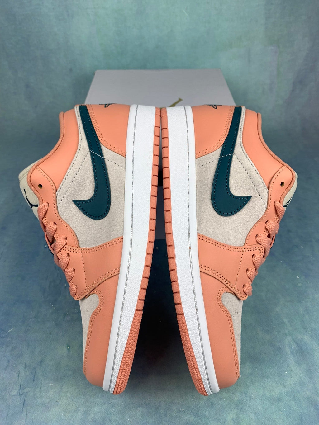 Air Jordan 1 Low Grey/Pink/Green Hook Unisex Sneakers DC0774-800 detail view 3