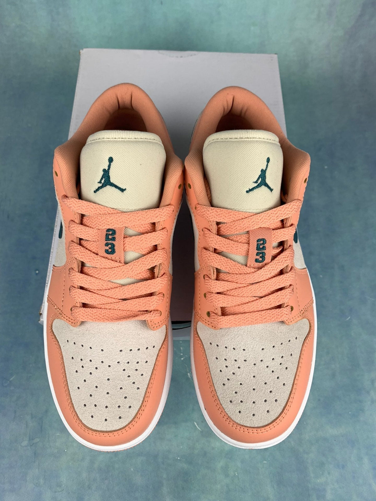 Air Jordan 1 Low Grey/Pink/Green Hook Unisex Sneakers DC0774-800 detail view 4