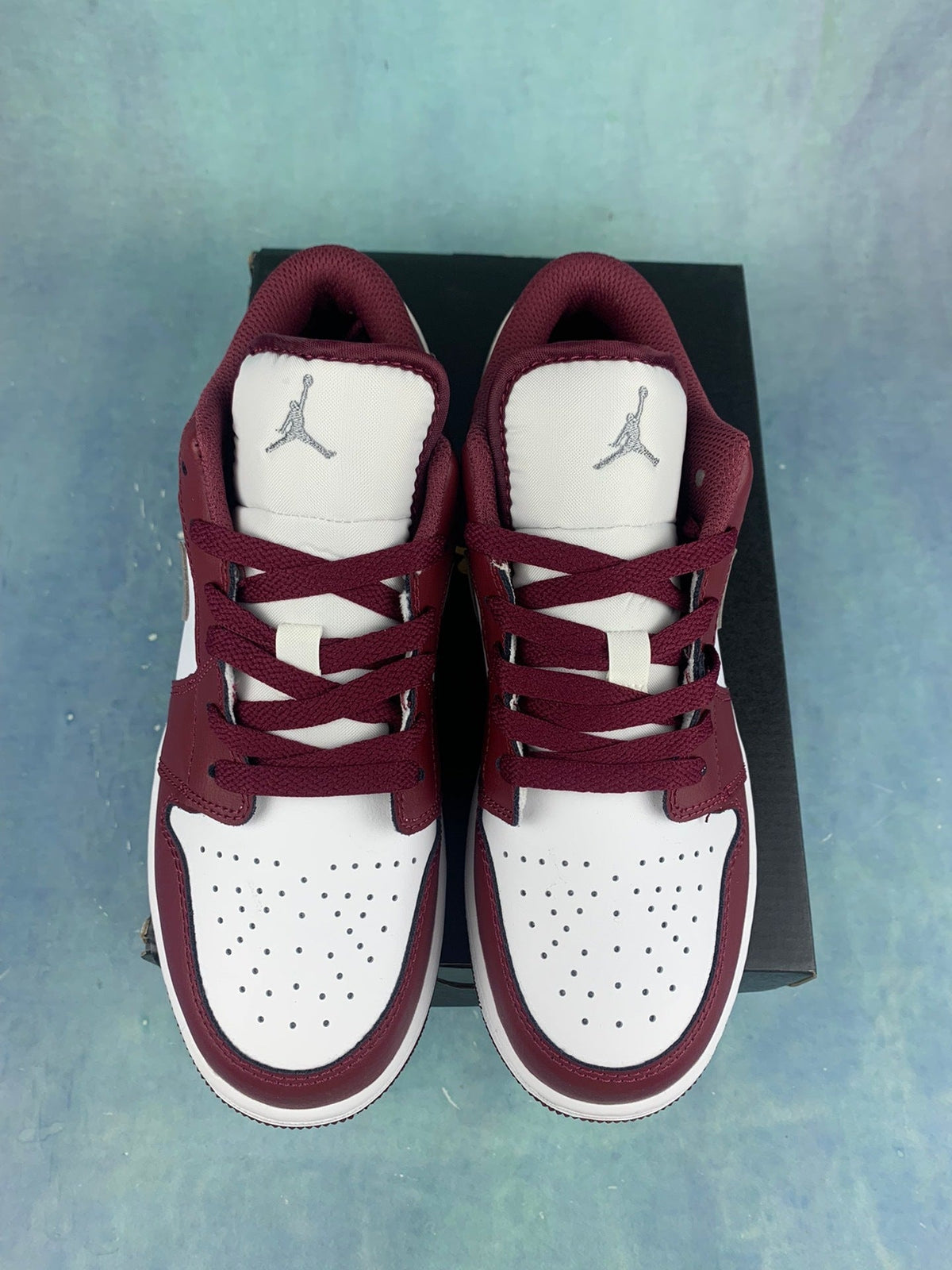 Air Jordan 1 Low Team Red/Metallic Silver 553558-615 Unisex Sneakers detail view 4