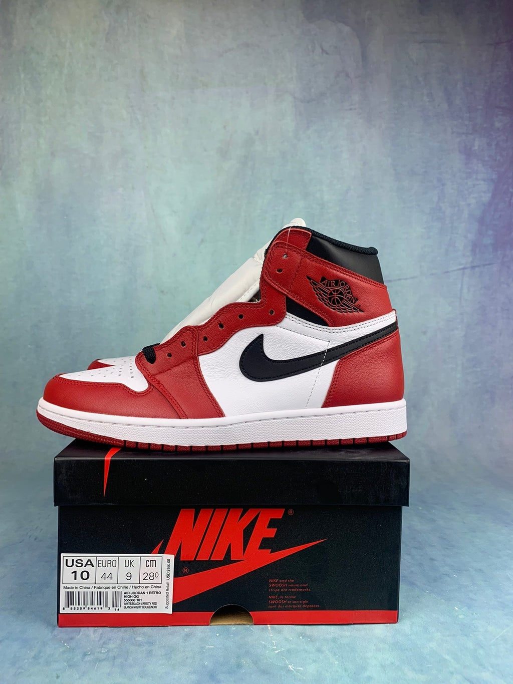 Air Jordan 1 High Chicago 555088-101 Unisex Sneakers detail view 2