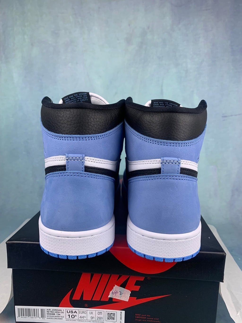 Air Jordan 1 High University Blue 555088-134 Unisex Sneakers detail view 5