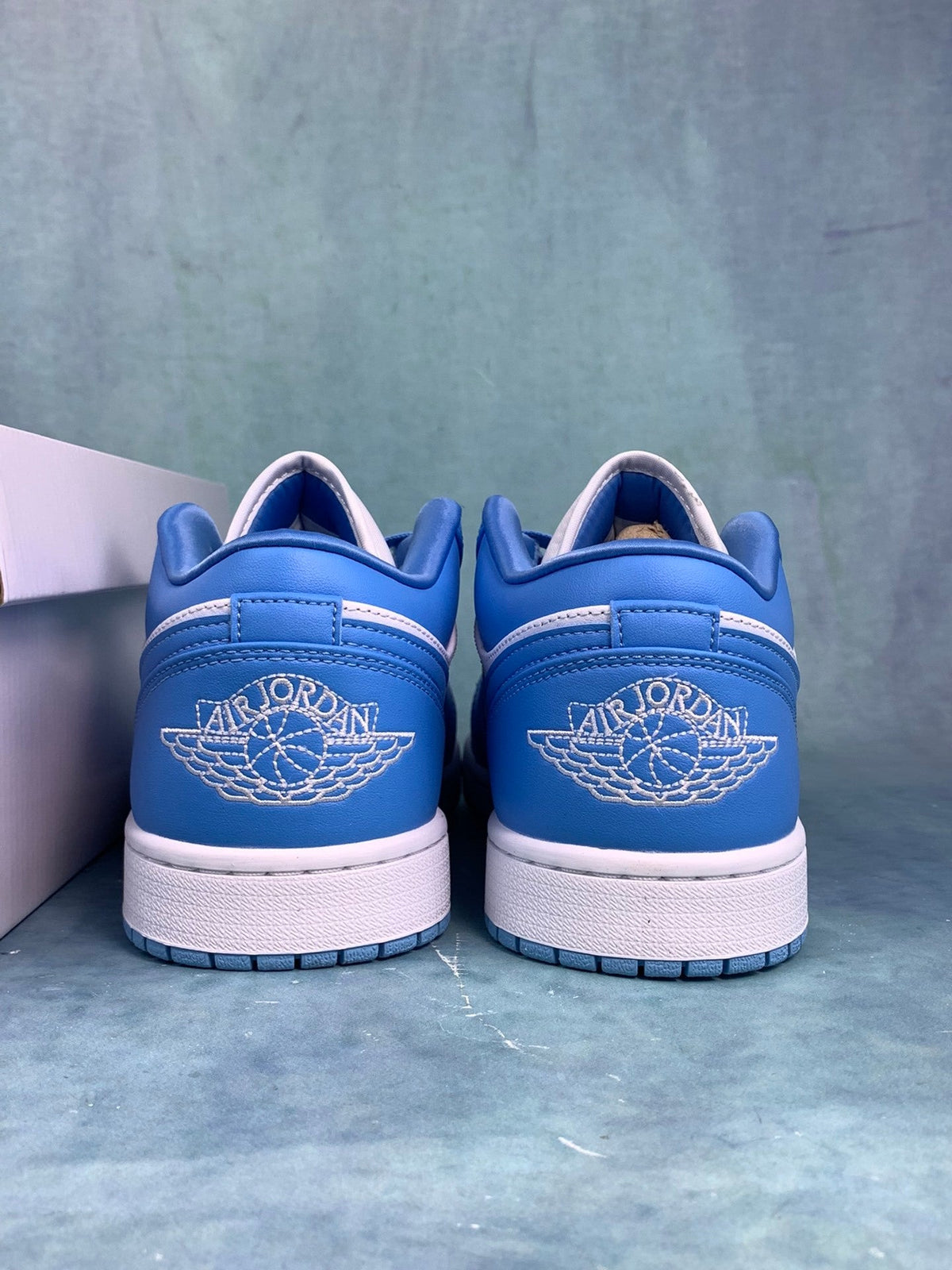 Air Jordan 1 Low UNC Unisex Sneakers AO9944-441 detail view 5