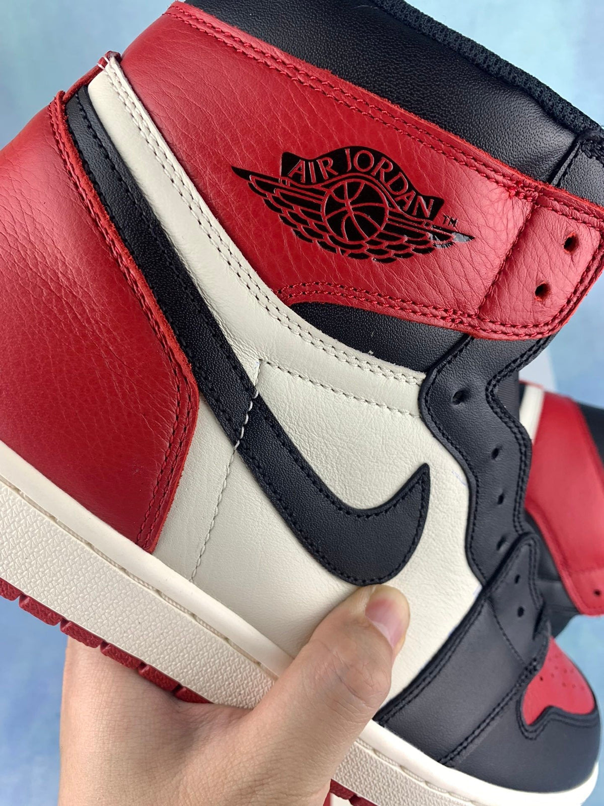 Air Jordan 1 High Black Toe 555088-610 Unisex Sneakers detail view 5