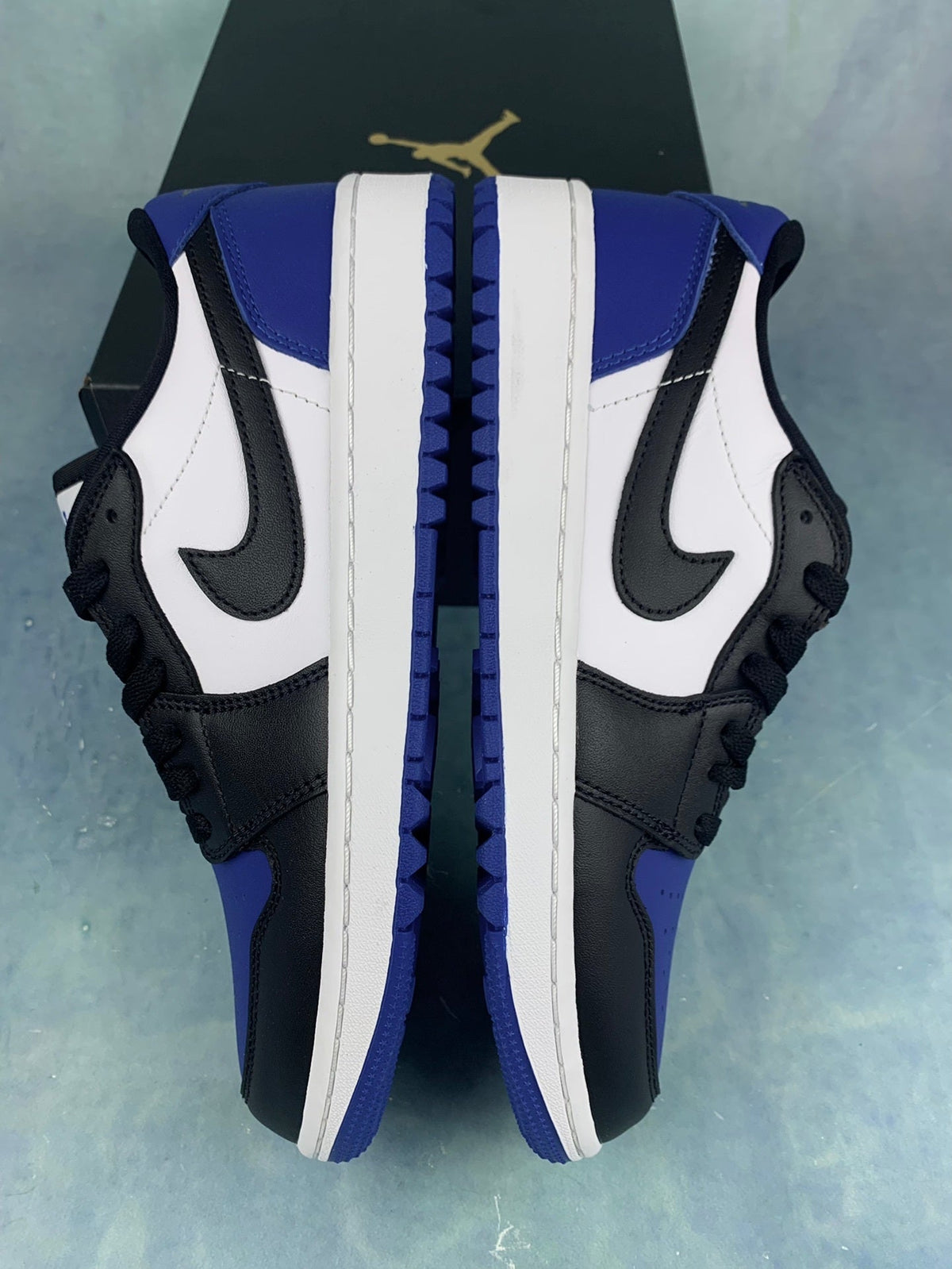 Air Jordan 1 Low Dark Concord Black/White/Blue Unisex Sneakers DD9315-102 detail view 4