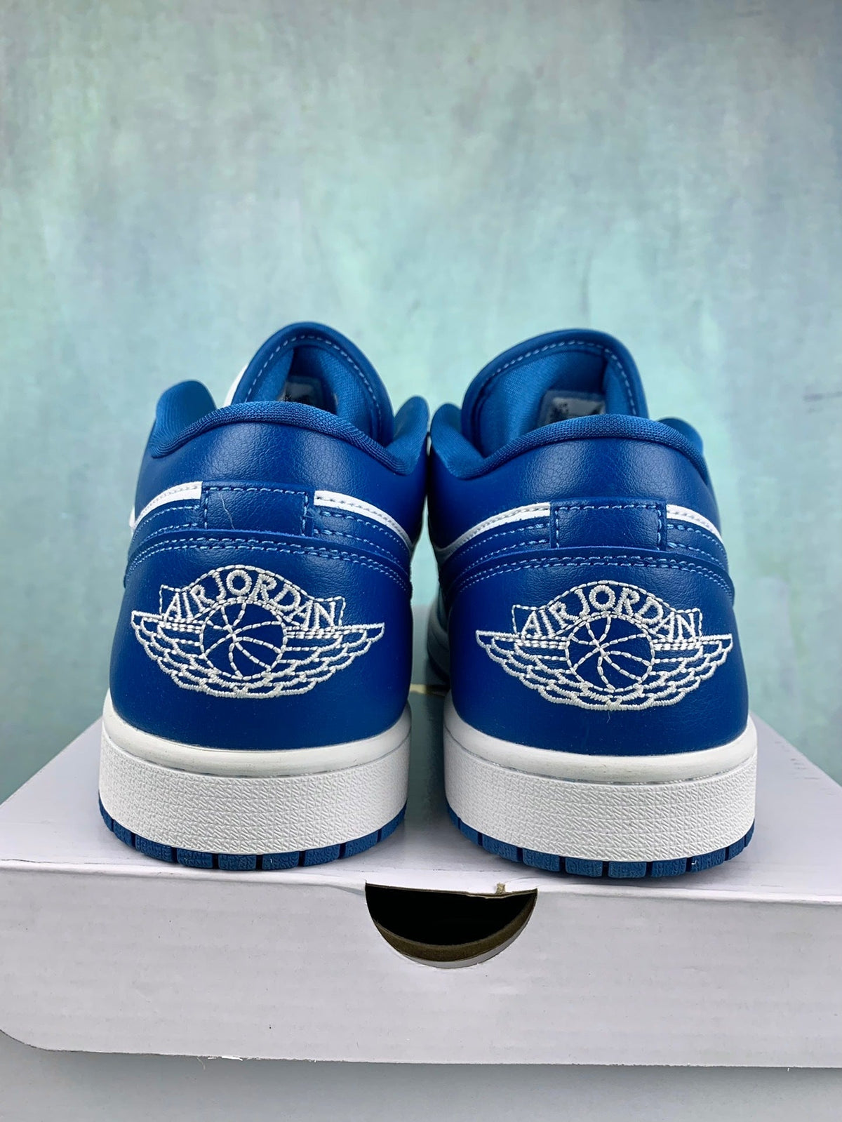Air Jordan 1 Low Marina Blue Unisex Sneakers DC0774-114 detail view 6