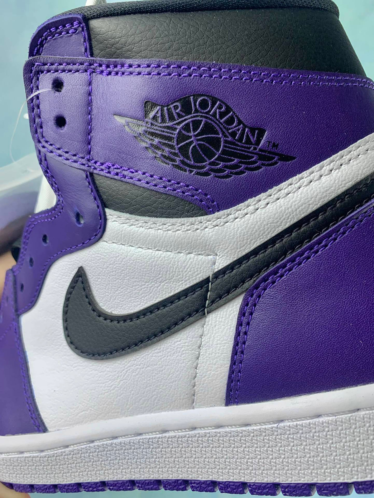 Air Jordan 1 High Court Purple 555088-500 Unisex Sneakers detail view 6