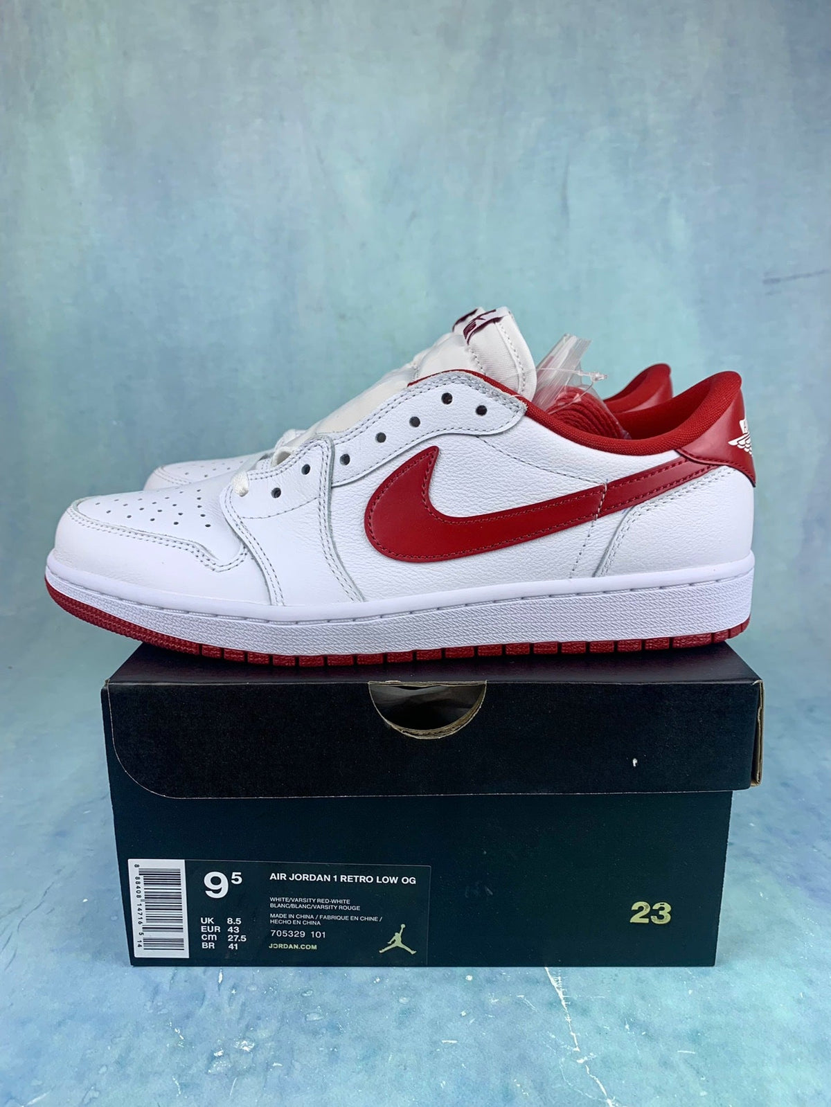 Air Jordan 1 Low OG Metallic Red White/Red Unisex Sneakers CZ0790-161 detail view 2