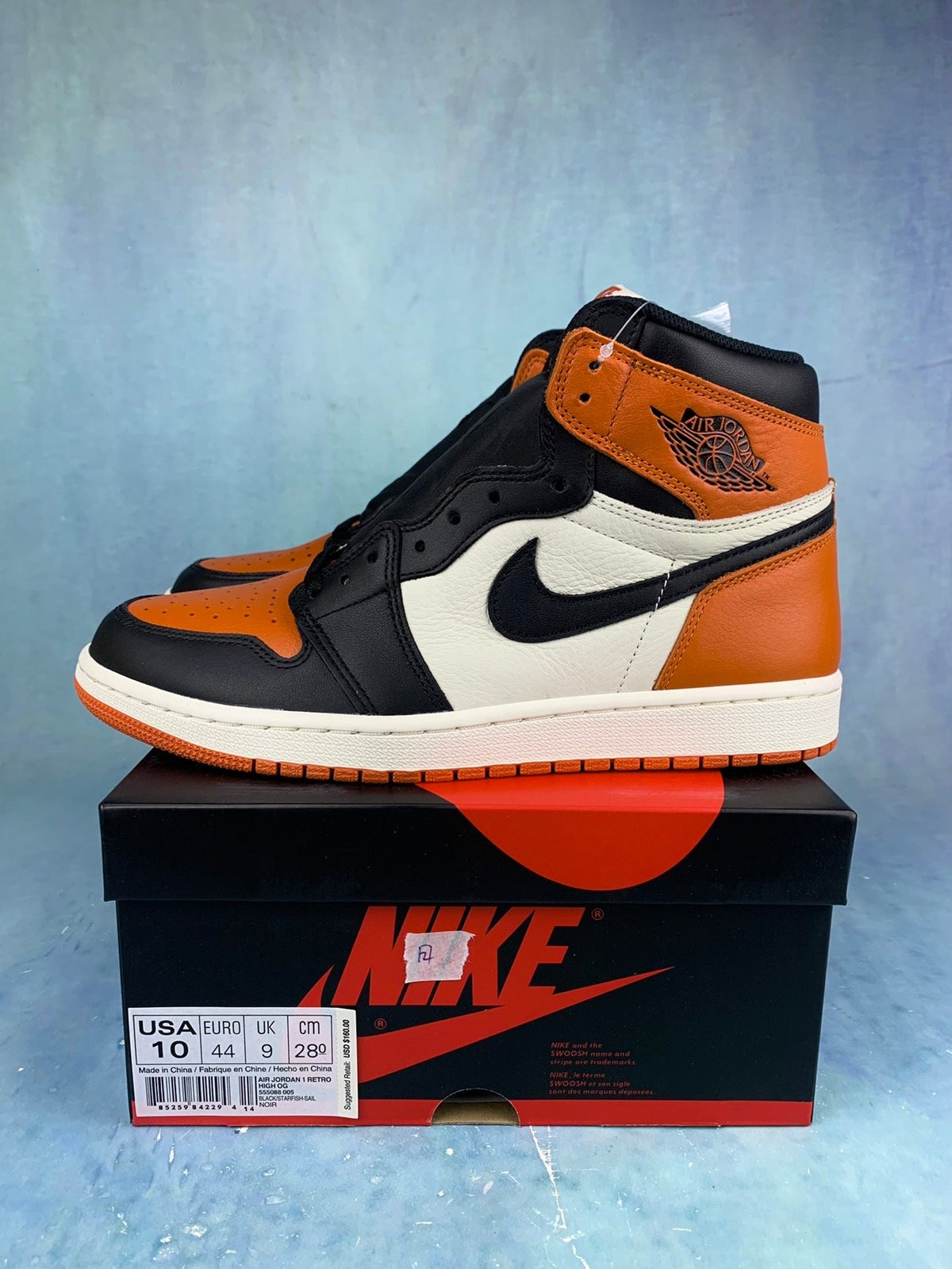 Air Jordan 1 High Black Shattered Backboard 555088-005 Unisex Sneakers detail view 2