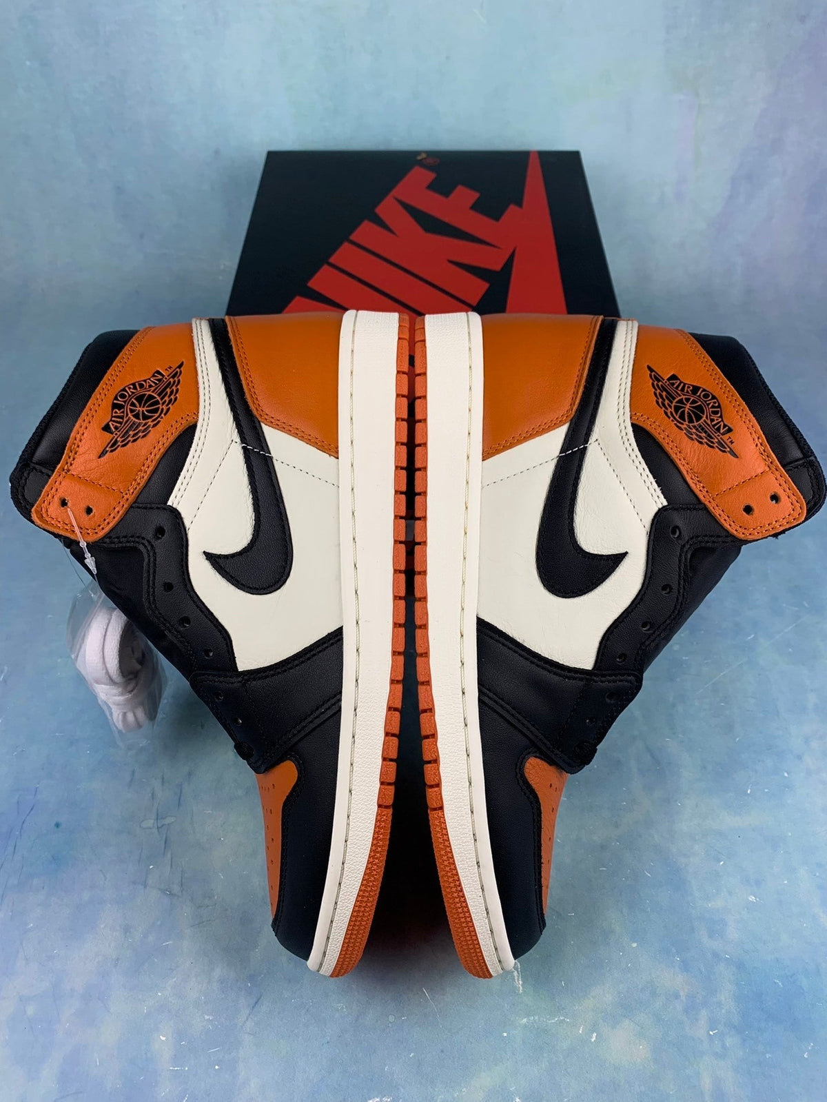 Air Jordan 1 High Black Shattered Backboard 555088-005 Unisex Sneakers detail view 3