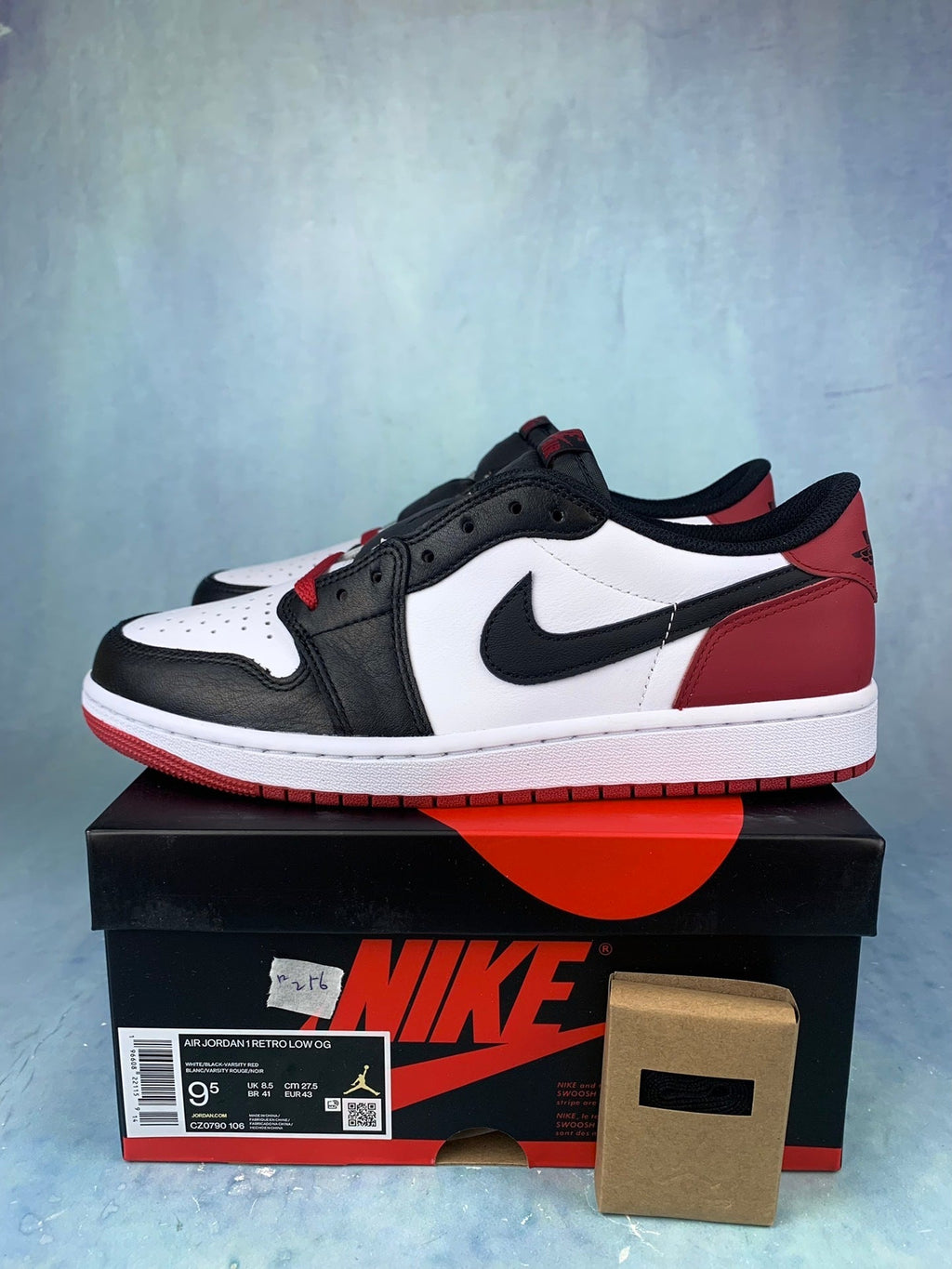 Air Jordan 1 Low Black Toe Unisex Sneakers CZ0790-106 detail view 2
