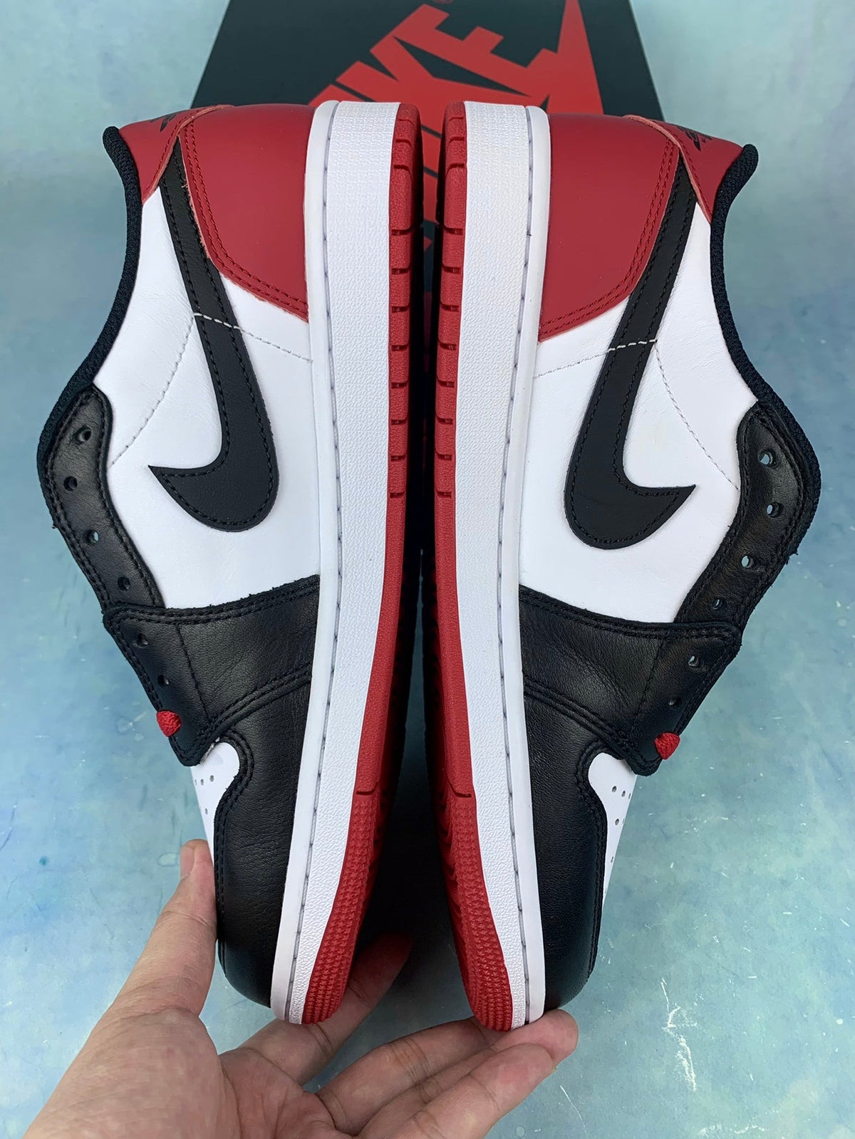 Air Jordan 1 Low Black Toe Unisex Sneakers CZ0790-106 detail view 3