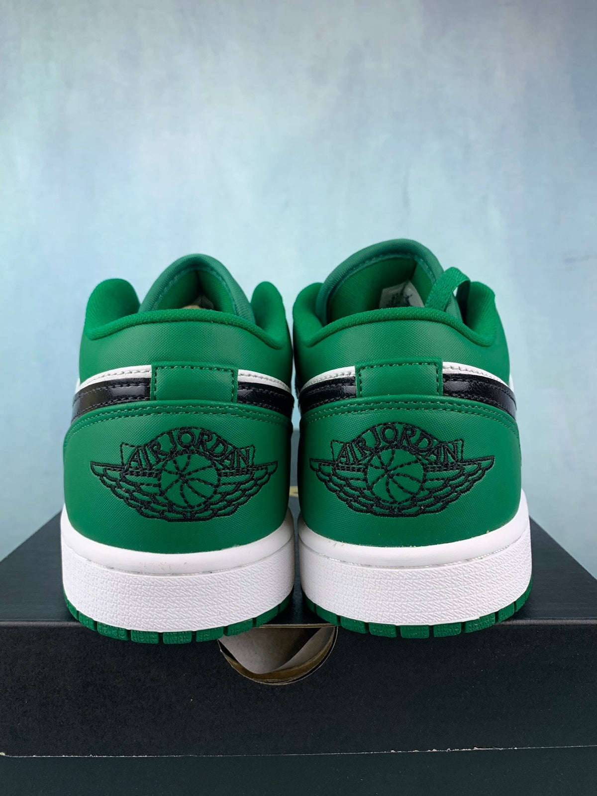Air Jordan 1 Low Boston Celtics White/Green 553558-301 Unisex Sneakers detail view 6