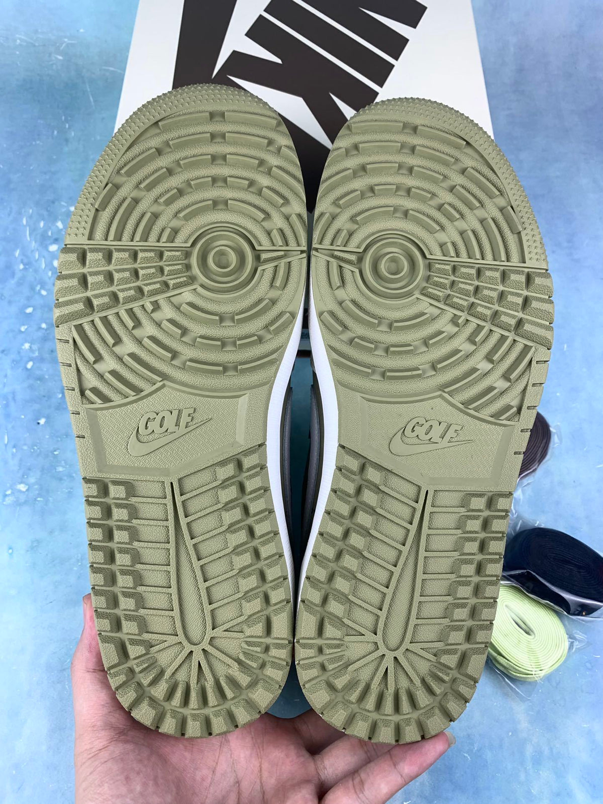 Air Jordan 1 Low Collaboration Golf Unisex Sneakers FZ3124-200 detail view 6