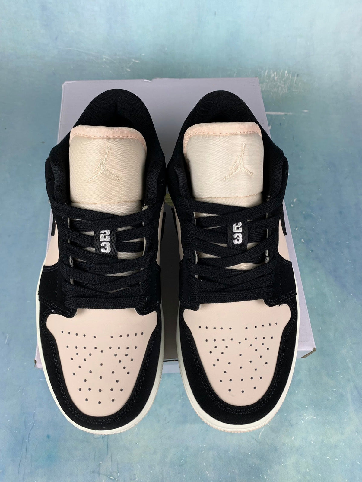 Air Jordan 1 Low Milk Tea Powder Unisex Sneakers DC0774-003 detail view 3