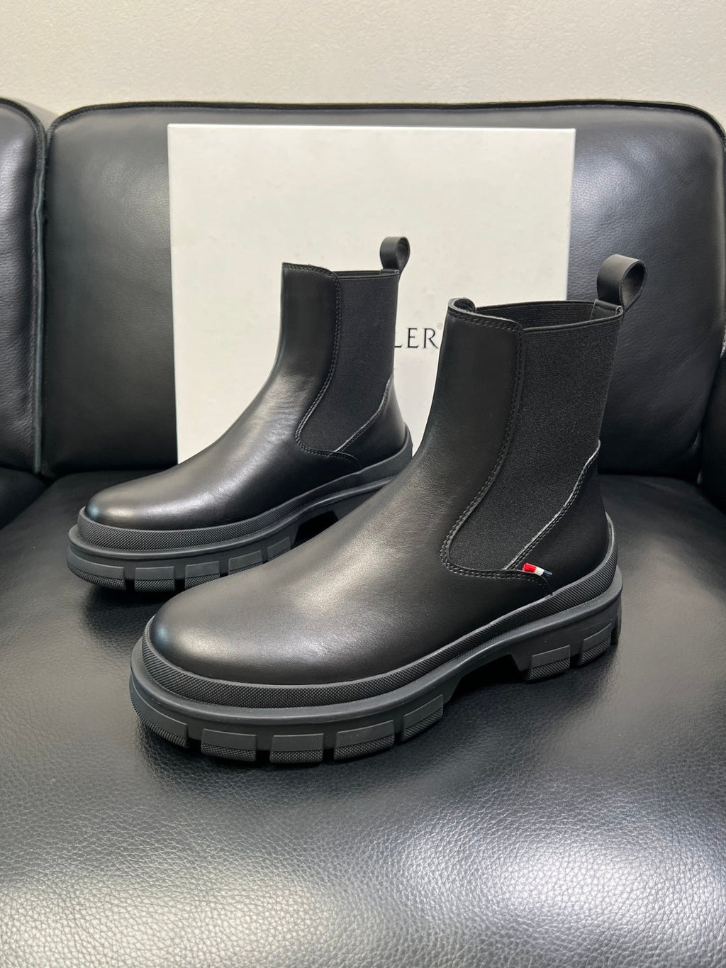 2025SS Dr. Martens boots THOM TREND