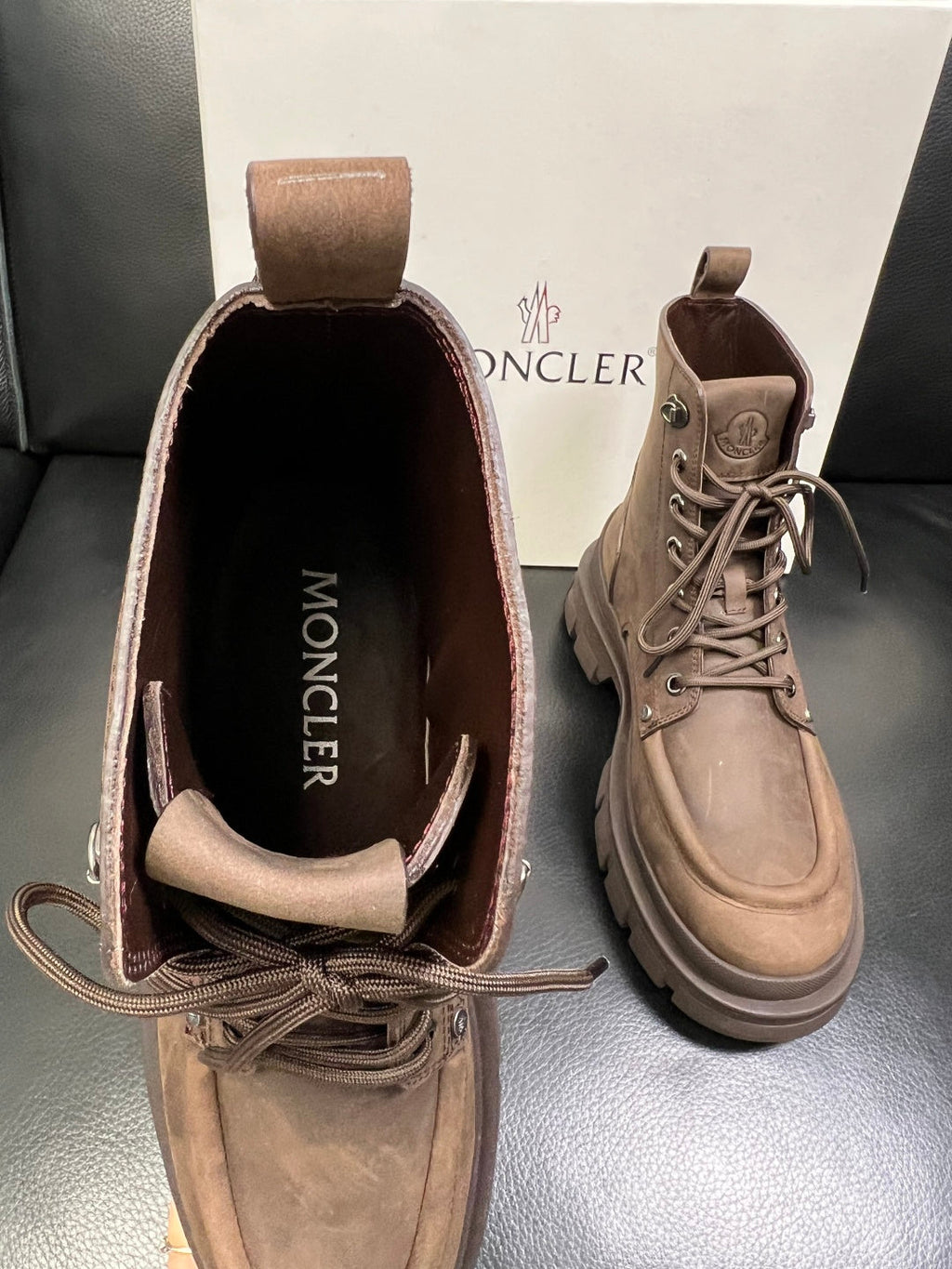 2025SS Shoelace Dr. Martens Boots THOM TREND