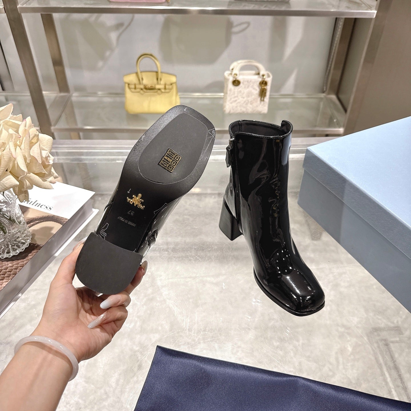 High-heeled ankle boots THOM TREND