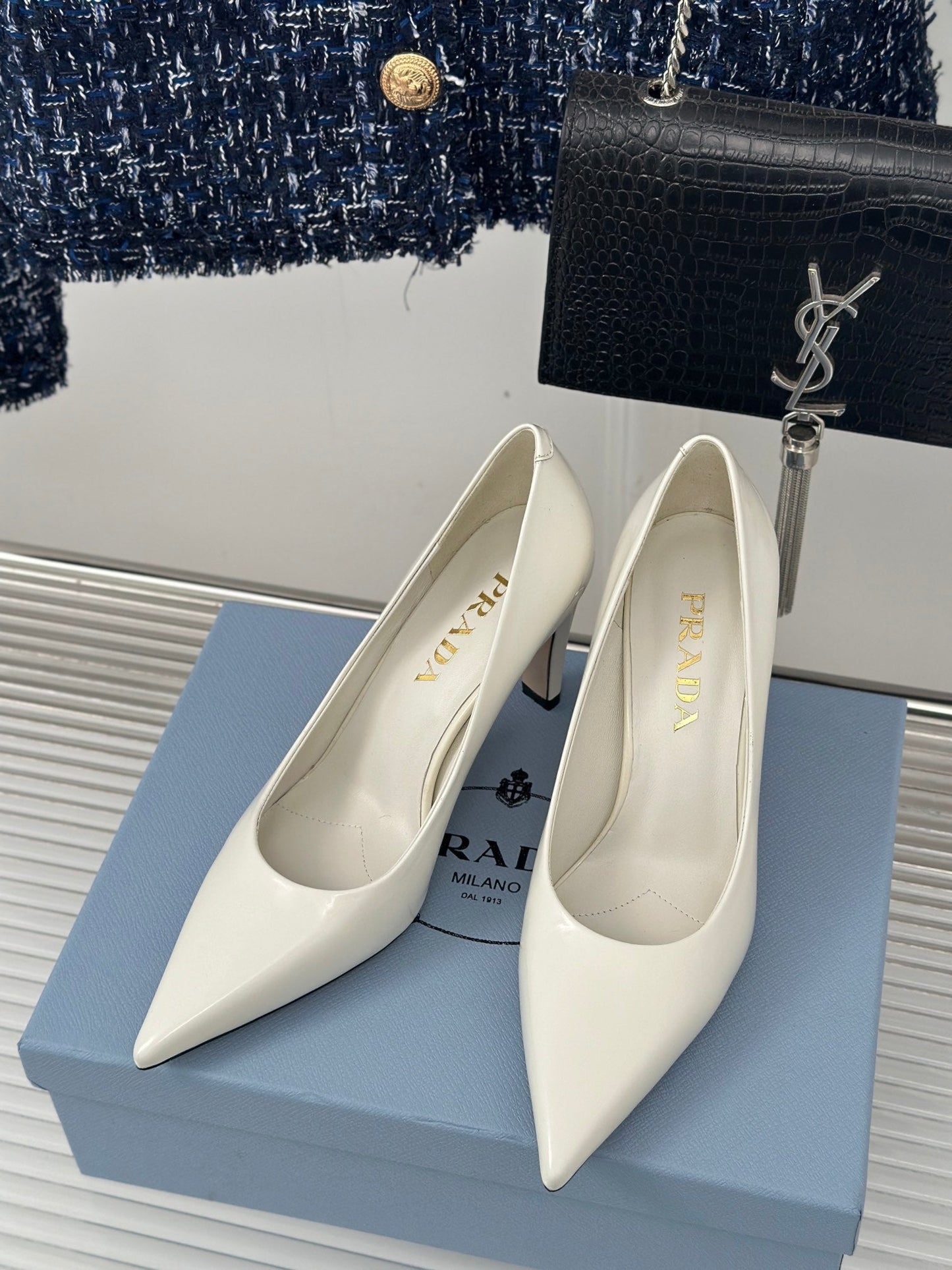 Pointed-toe high heels THOM TREND