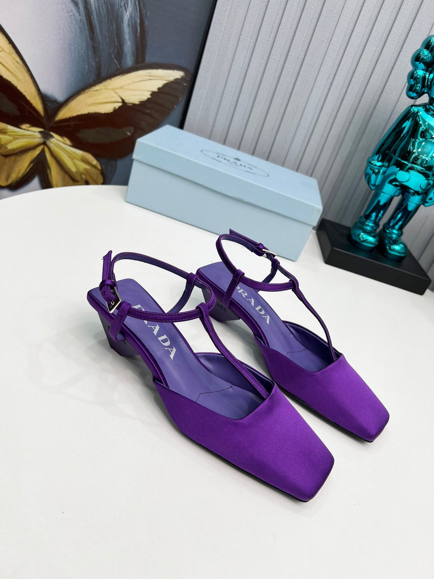 Women's sandals THOM TREND