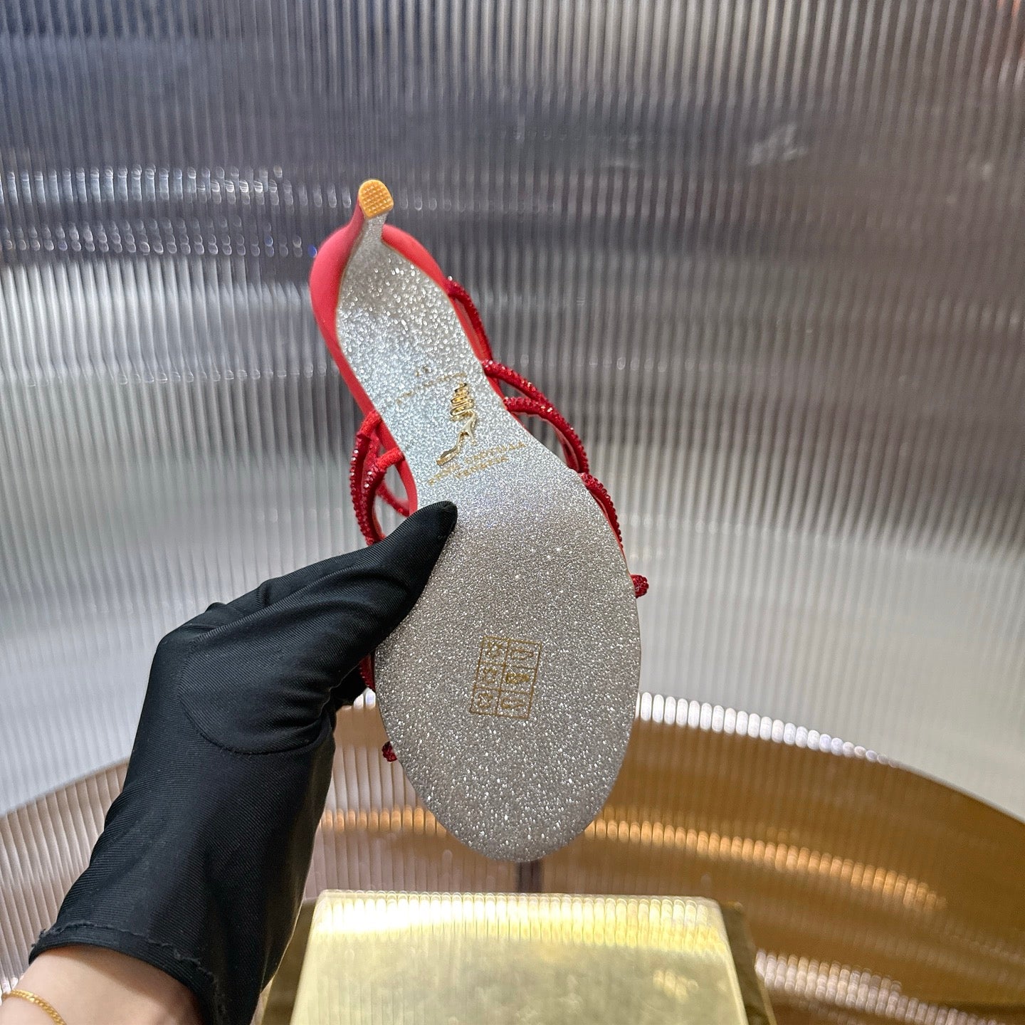 Rhinestone-encrusted high heels THOM TREND