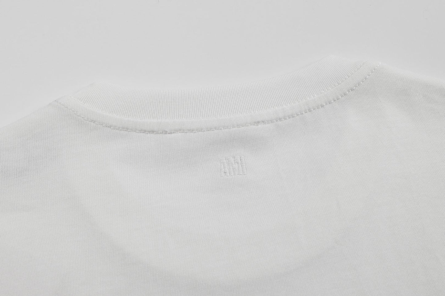 2026 AMI PARIS Unisex  T-shirt THOM TREND