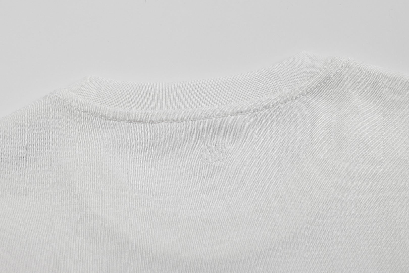 2026 AMI PARIS Unisex  T-shirt THOM TREND