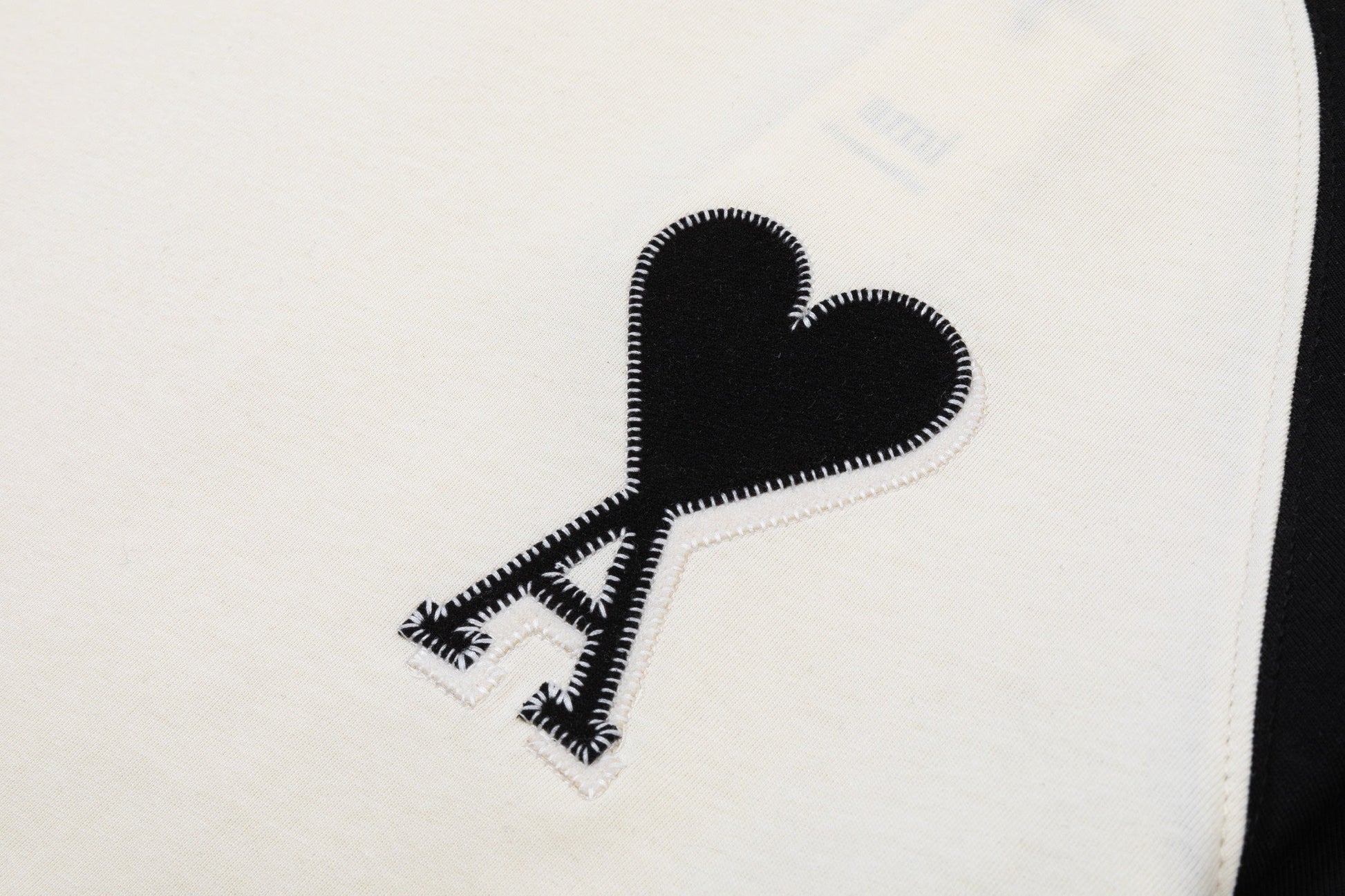 2026 AMI PARIS Unisex  T-shirt THOM TREND
