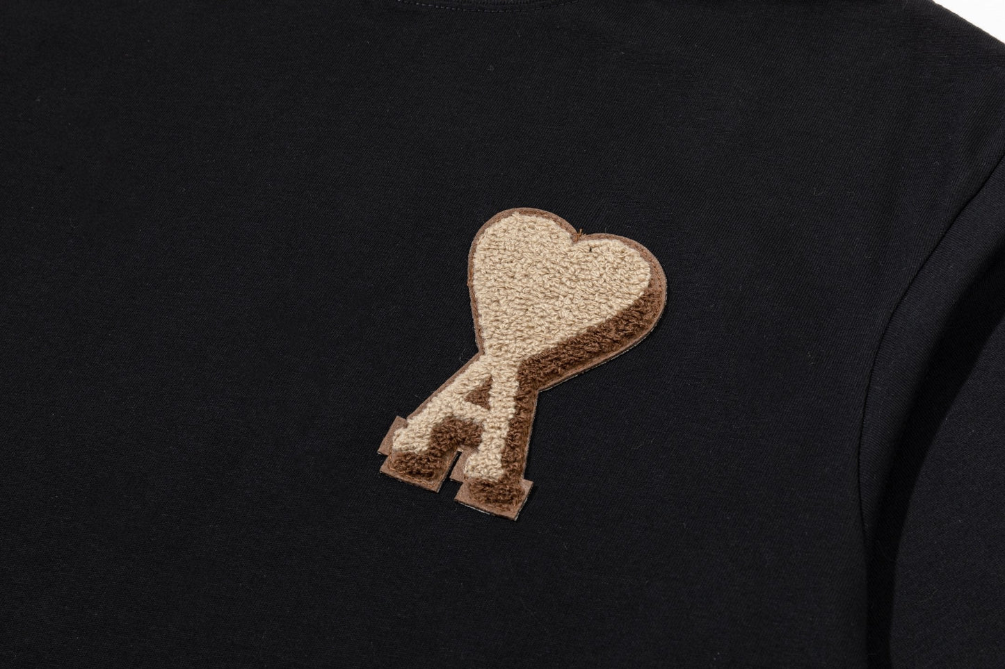 2026 AMI PARIS Unisex  T-shirt THOM TREND