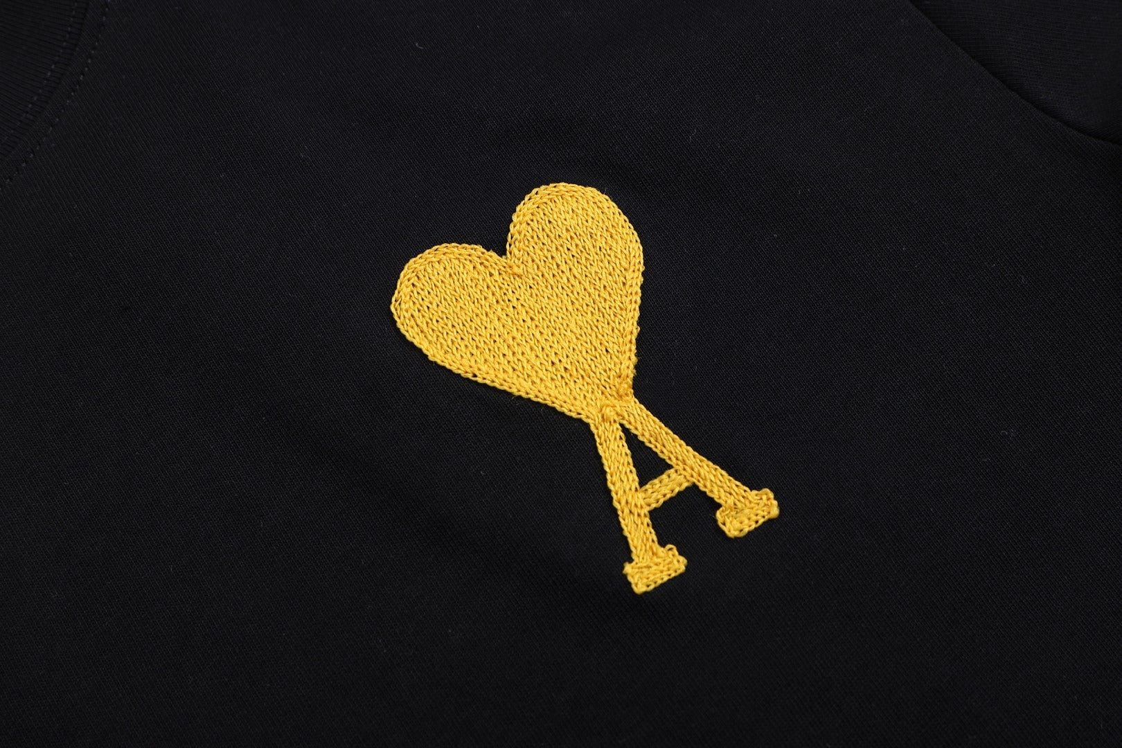 2026 AMI PARIS Unisex  T-shirt THOM TREND